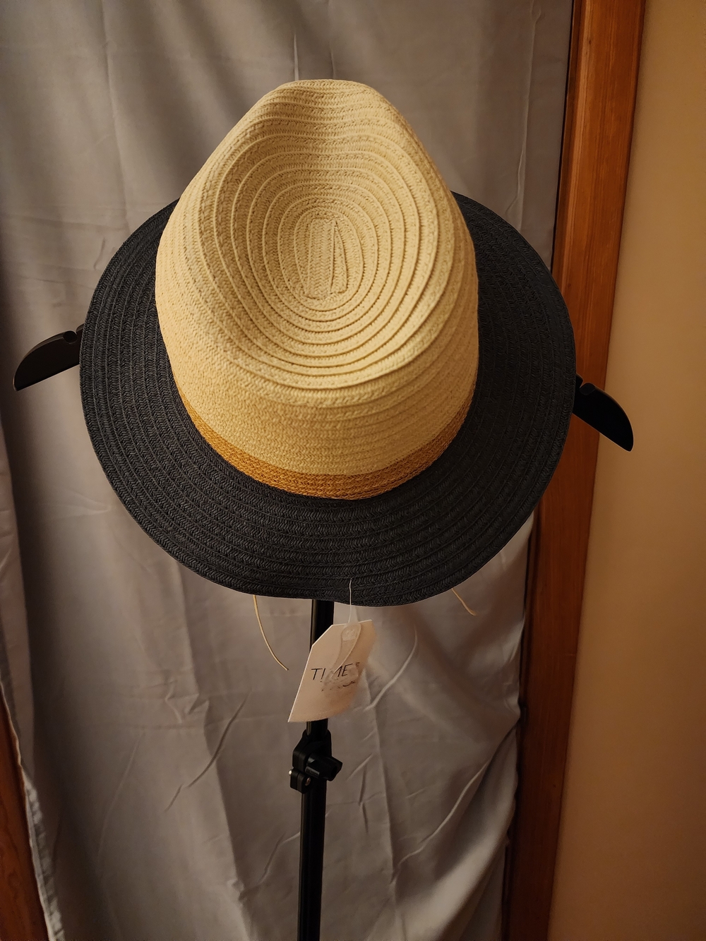 Time and Tru Two-Tone Straw Fedora in Black, Natural and Tan